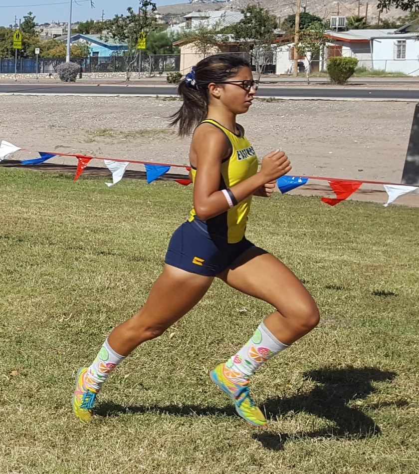 Lauren Walls-Portillo leading pack
